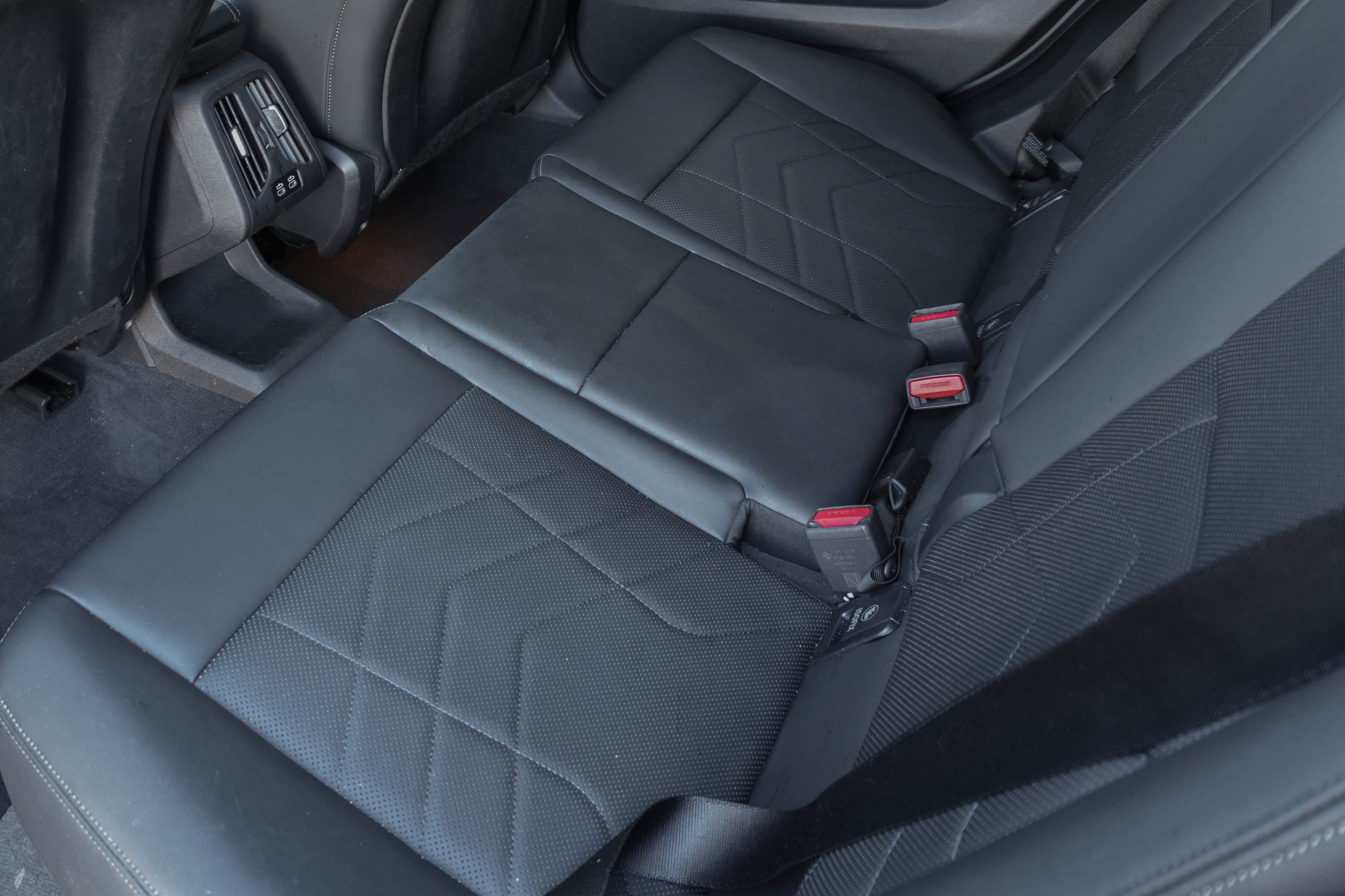 Certified 2025 BMW X2 xDrive28i image 29