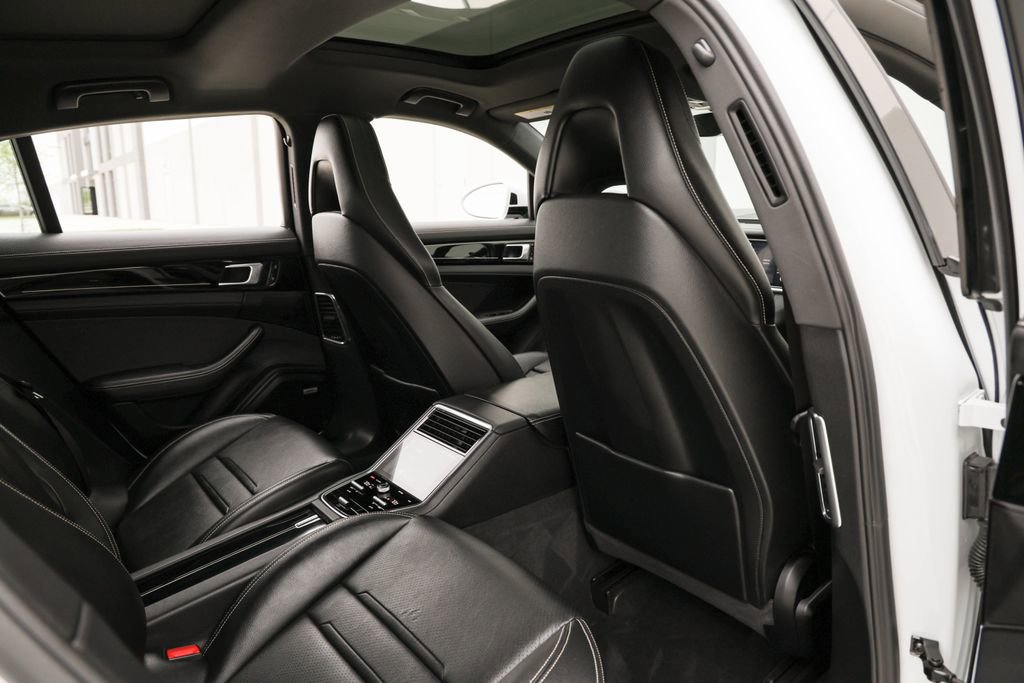 Used 2020 Porsche Panamera Edition image 23