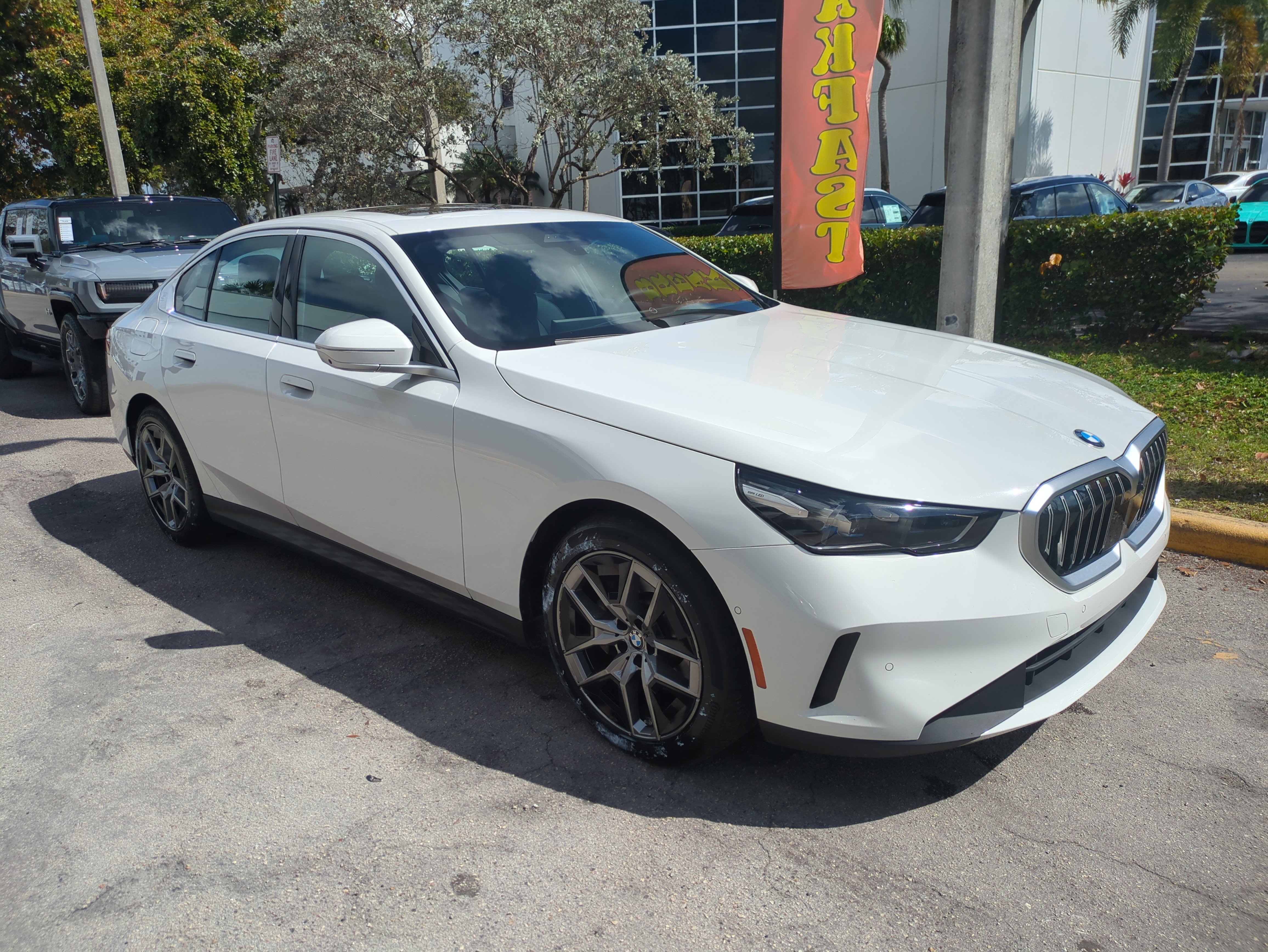 Used 2026 BMW 530i image 2