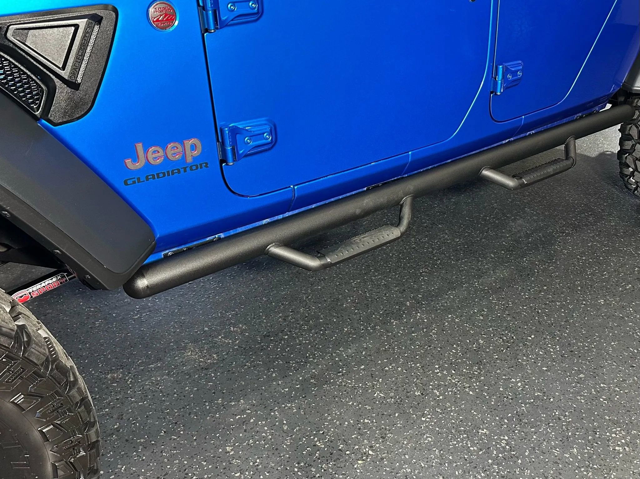 Used 2021 Jeep Gladiator Rubicon w/ Cold Weather Group AWD/4WD image 9