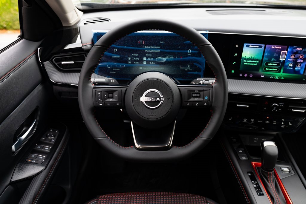 New 2026 Nissan Kicks SR w/ Cold Weather Package image 11