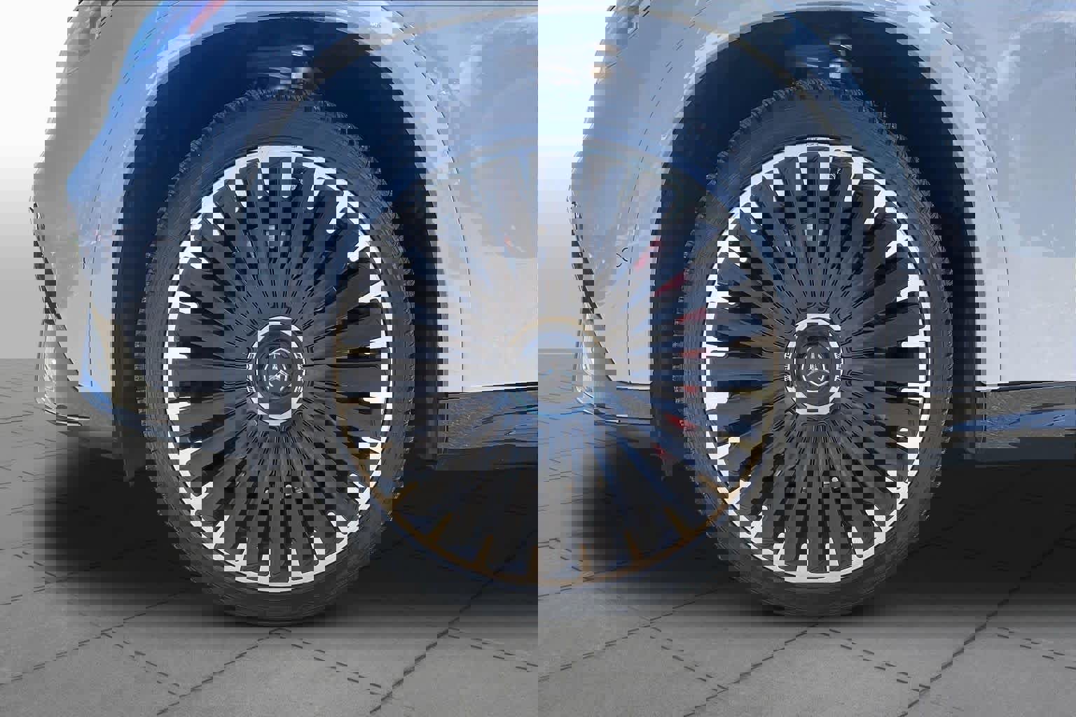 Used 2024 Mercedes-Benz EQE AMG 4MATIC SUV image 10