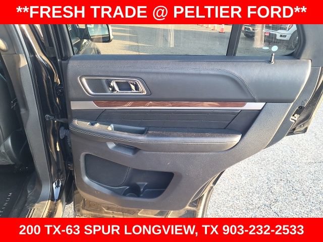 Used 2018 Ford Explorer Platinum AWD/4WD image 29