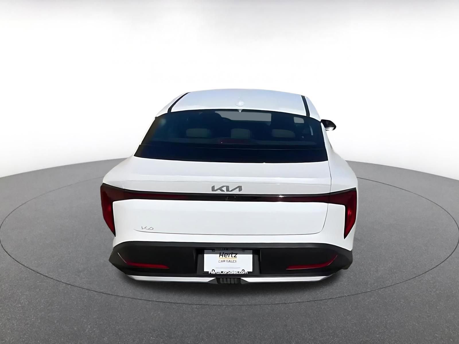 Used 2025 Kia K4 LXS image 12