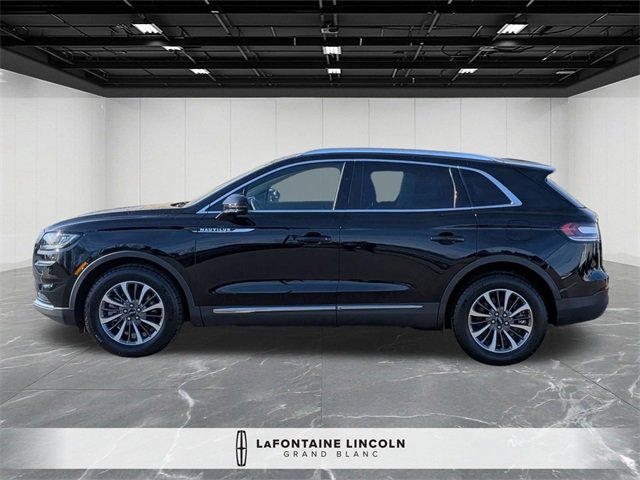 Certified 2023 Lincoln Nautilus AWD image 2
