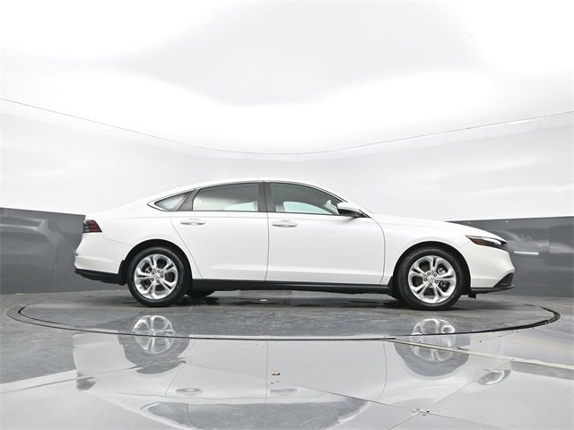 Certified 2023 Honda Accord LX image 28