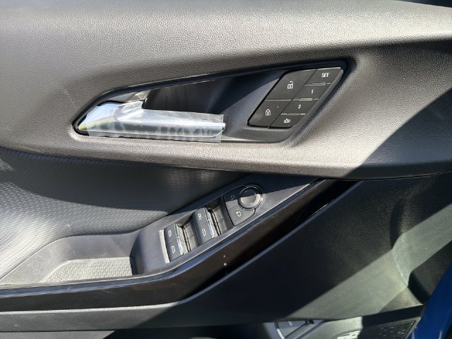 New 2027 Chevrolet Equinox RS w/ Safety and Technology Package AWD/4WD image 27