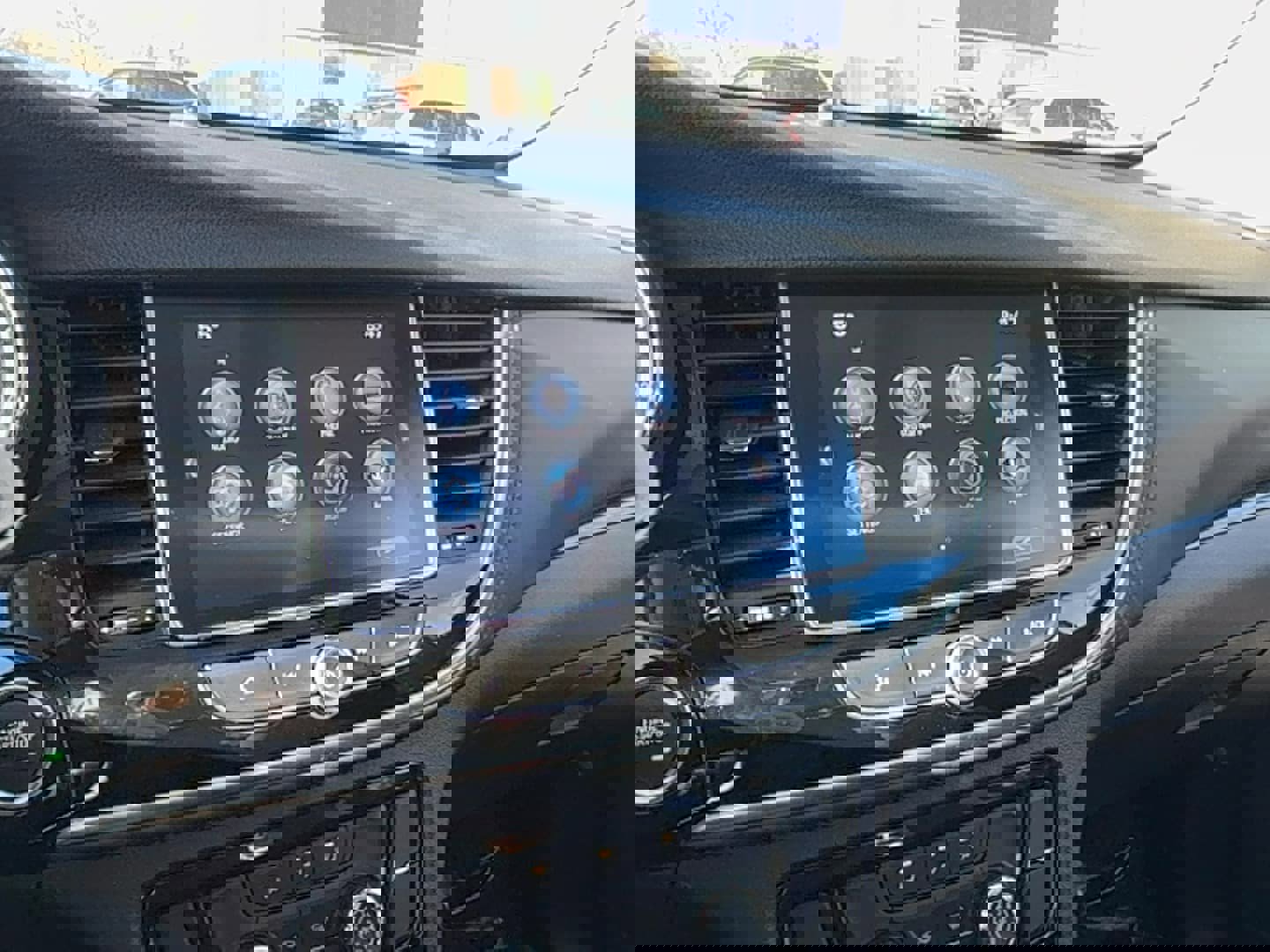 Used 2019 Buick Encore Preferred w/ Safety Package image 20