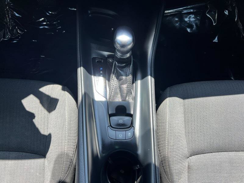 Used 2018 Toyota C-HR XLE FWD image 16