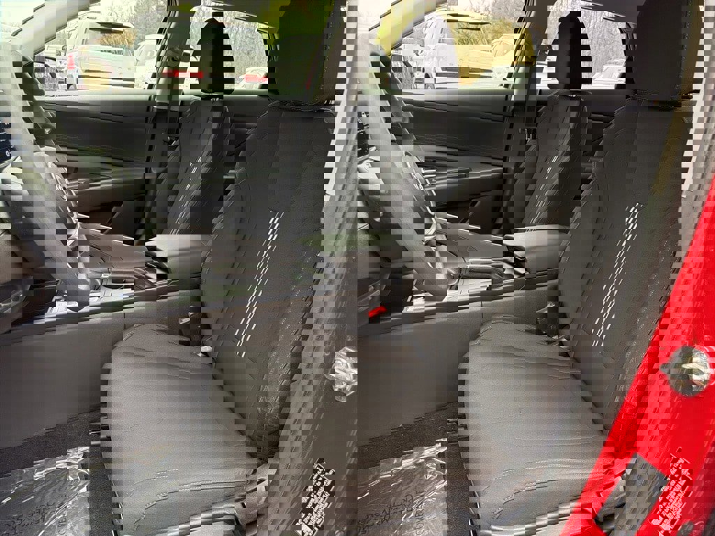 Certified 2022 Hyundai Elantra SEL image 15