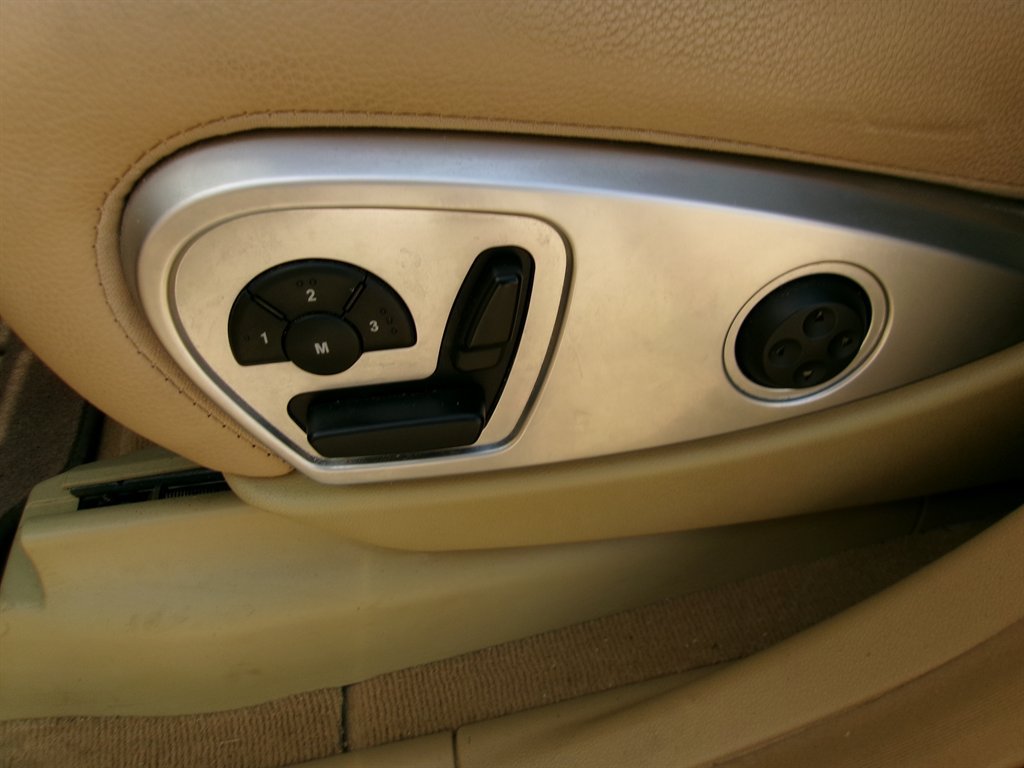 Used 2010 Mercedes-Benz ML 350 4MATIC image 35