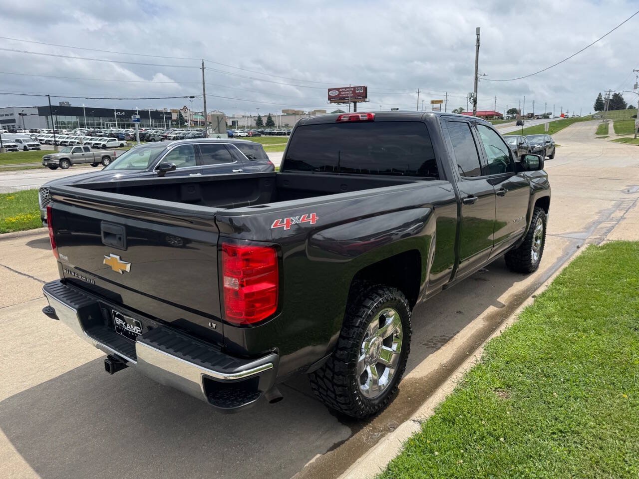 Used 2015 Chevrolet Silverado 1500 LT AWD/4WD image 5