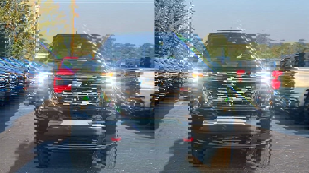 New 2026 Chevrolet Colorado Z71 image 2