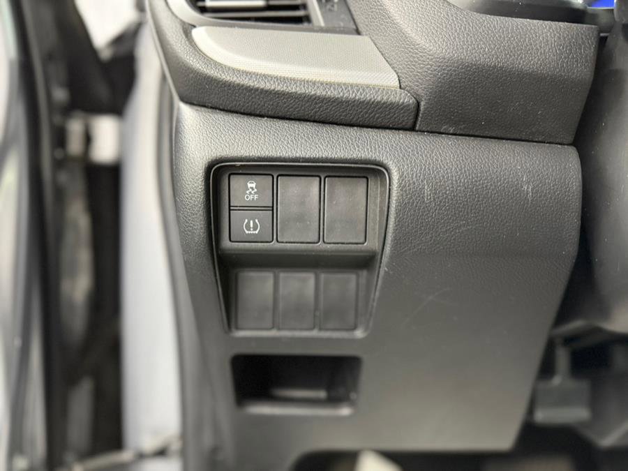 Used 2018 Honda CR-V LX image 25