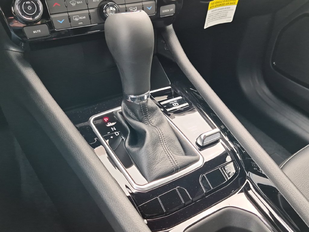 New 2026 Jeep Compass Limited AWD/4WD image 12