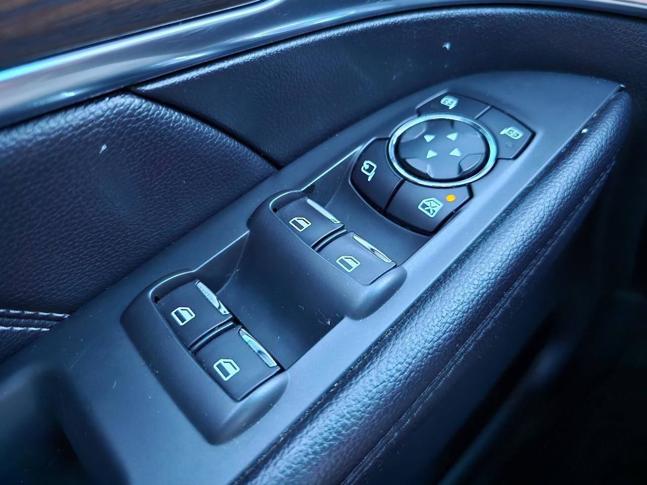 Used 2016 Ford Explorer Limited image 41