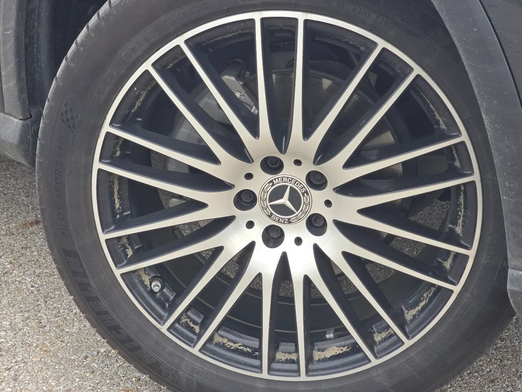 Certified 2026 Mercedes-Benz GLC 300 4MATIC image 11