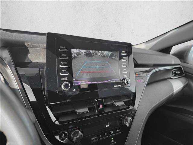 Used 2024 Toyota Camry SE FWD image 13