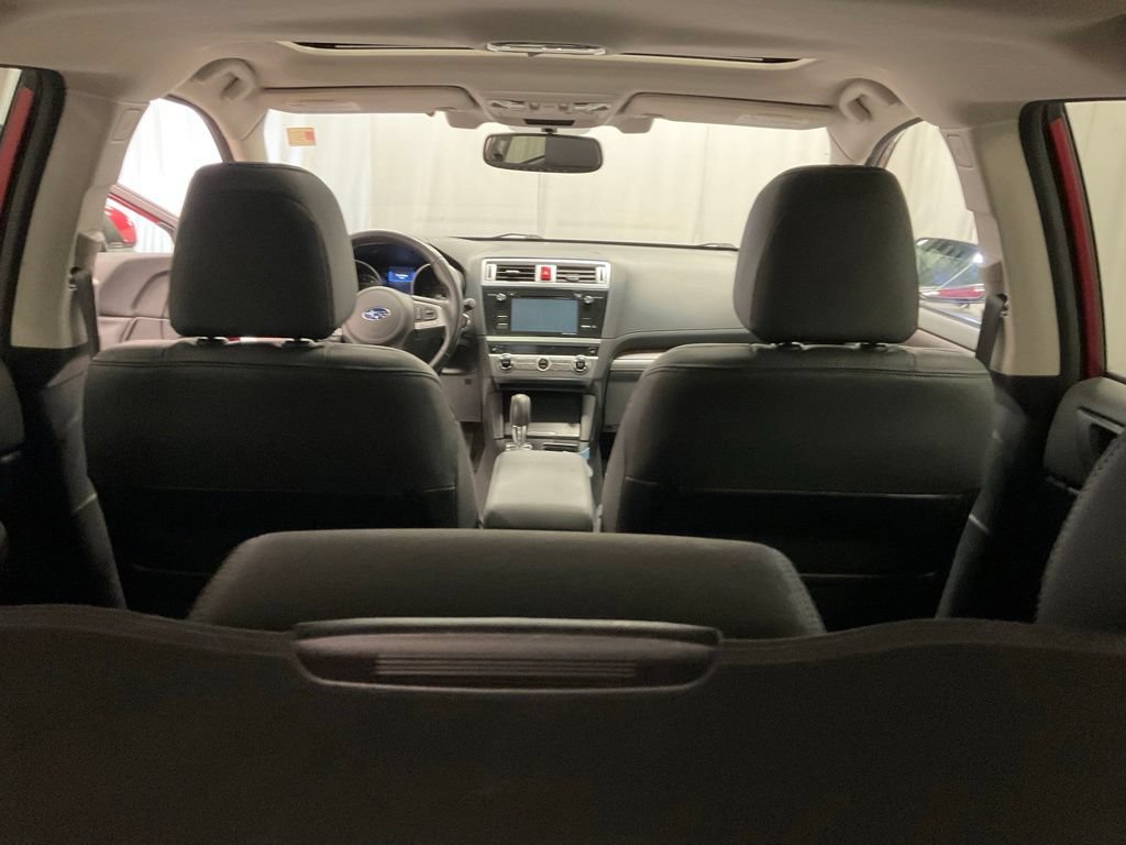 Used 2016 Subaru Outback 2.5i Limited AWD/4WD image 12