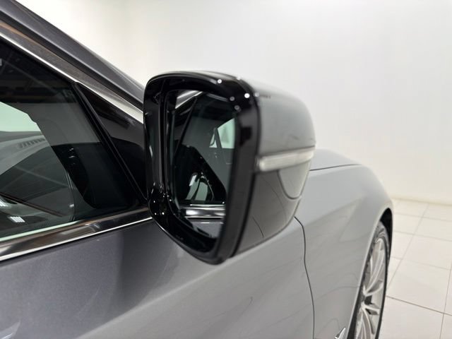 Certified 2023 BMW 530i xDrive w/ Convenience Package AWD/4WD image 26