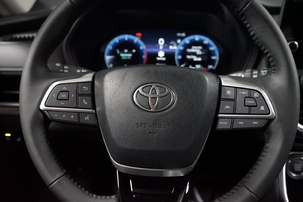 New 2026 Toyota Grand Highlander FWD image 12