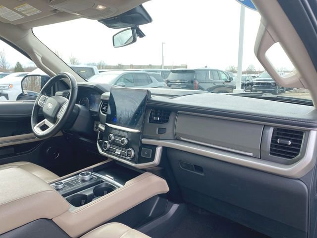 Used 2024 Ford Expedition Max XLT AWD/4WD image 28