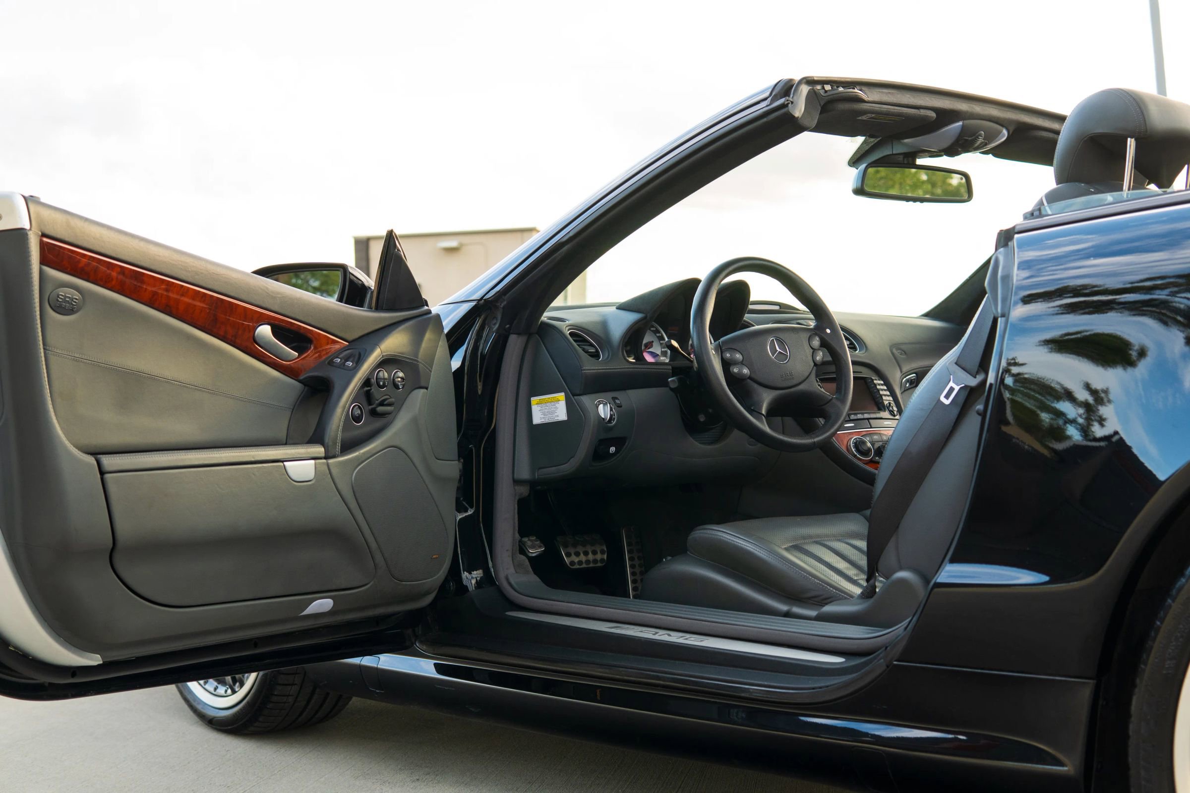 Used 2006 Mercedes-Benz SL 65 AMG image 3