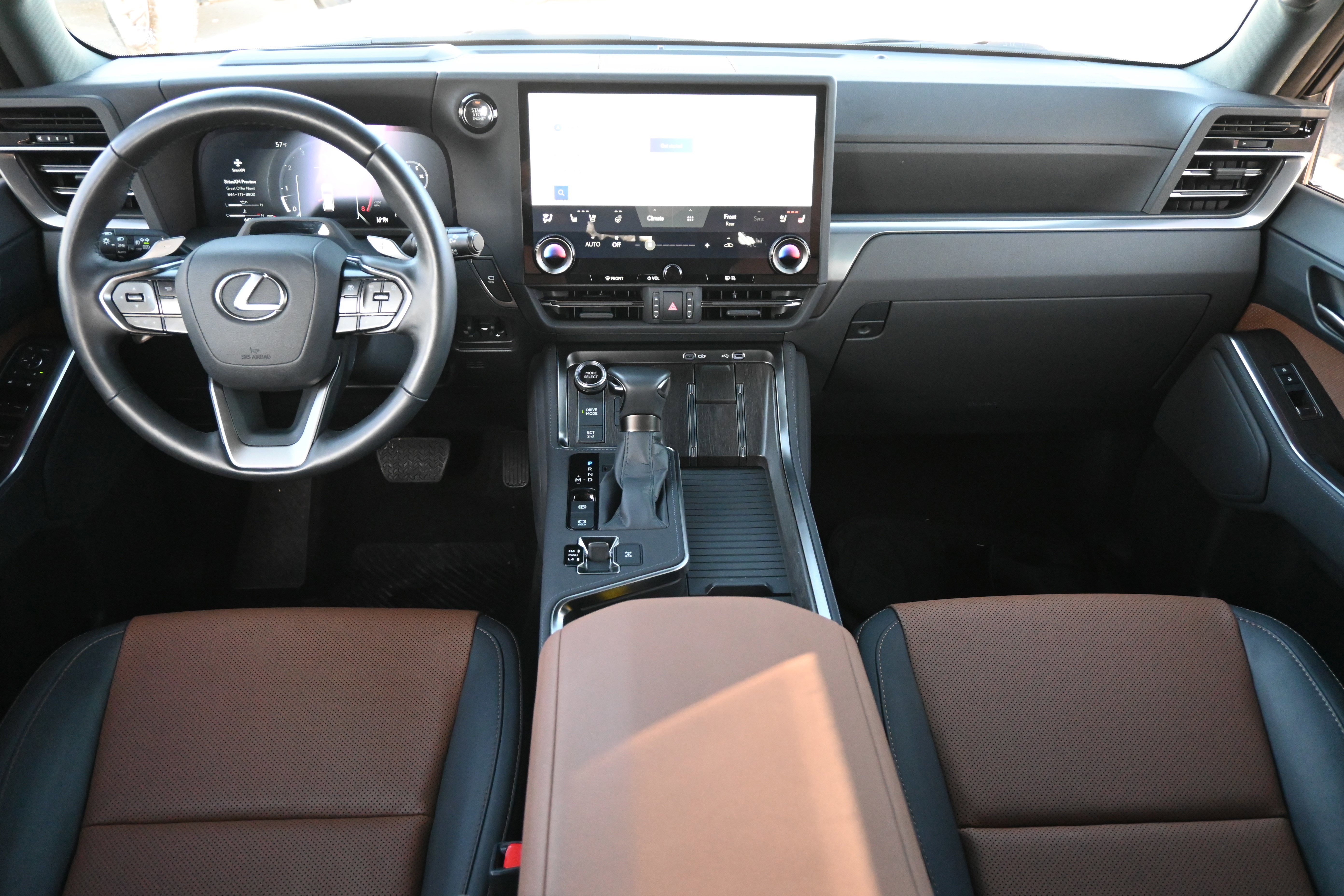Used 2025 Lexus GX 550 GX 550 Premium+ w/ Cold Area Package image 3