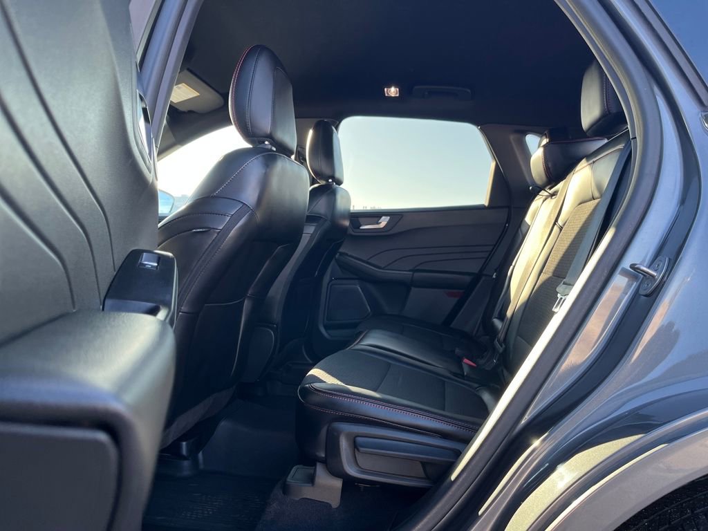 Used 2023 Ford Escape ST-Line Select w/ Tech Pack #2 image 27