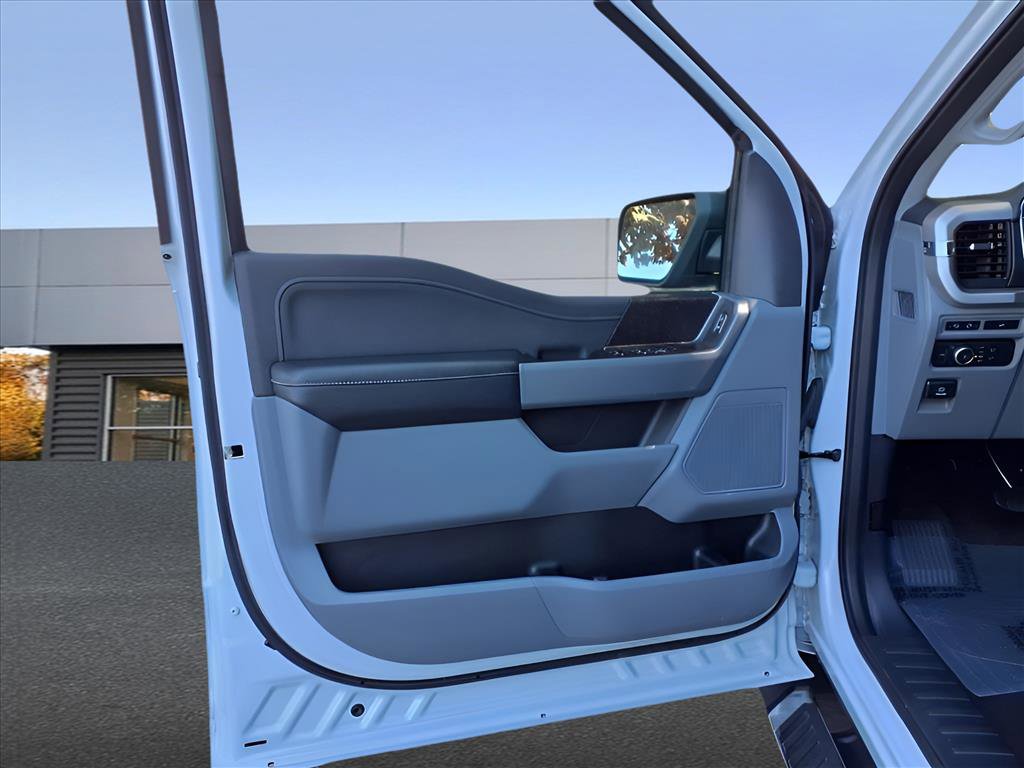 Used 2022 Ford F150 XLT w/ Equipment Group 302A High image 14