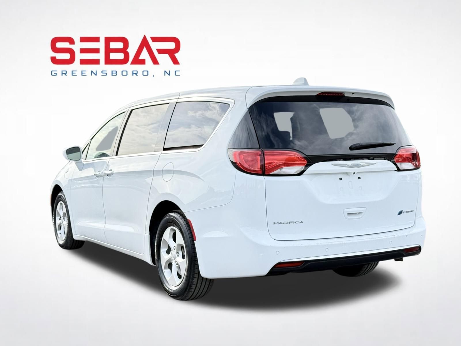Used 2018 Chrysler Pacifica Touring Plus image 13