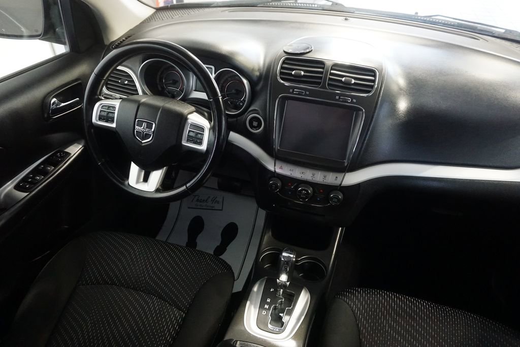 Used 2019 Dodge Journey SE FWD image 26
