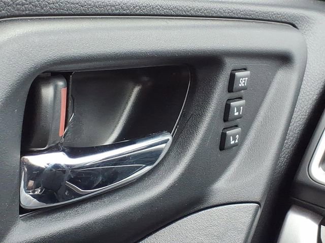 Used 2018 Subaru Forester 2.5i Touring AWD/4WD image 25