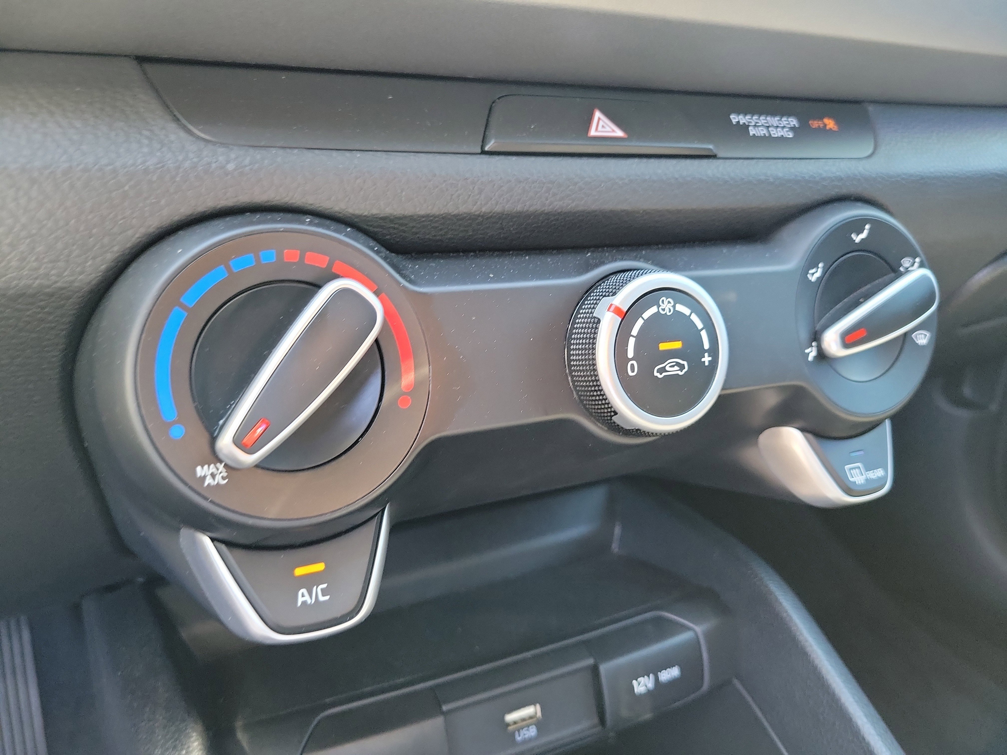 Used 2023 Kia Rio S image 26