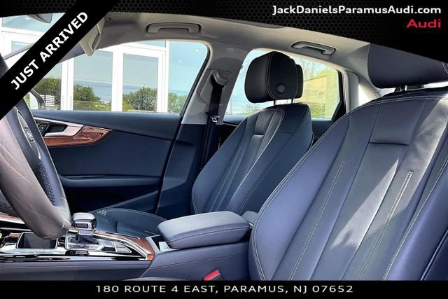 Used 2023 Audi A4 2.0T Premium w/ Convenience Package AWD/4WD image 17