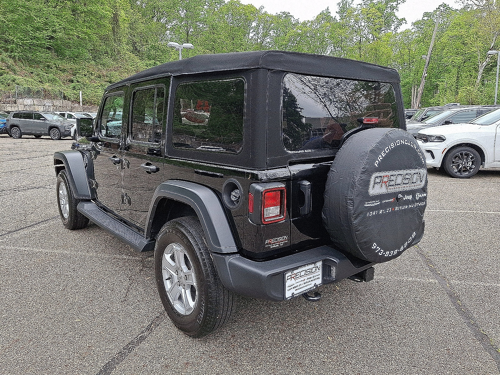 Certified 2023 Jeep Wrangler Unlimited Sport AWD/4WD image 5