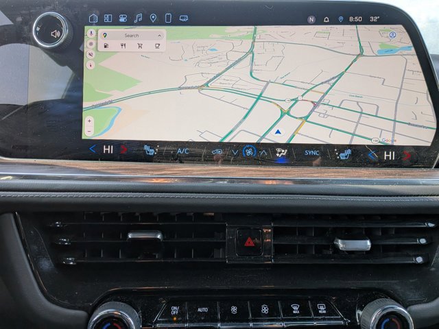 Used 2025 Chevrolet Suburban Z71 image 13