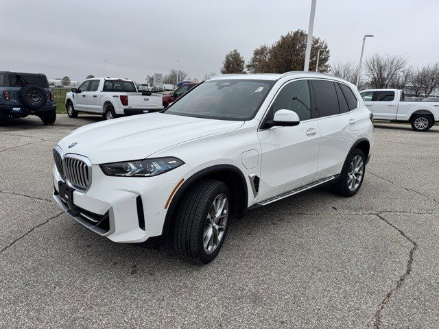 Used 2025 BMW X5 xDrive50e image 27