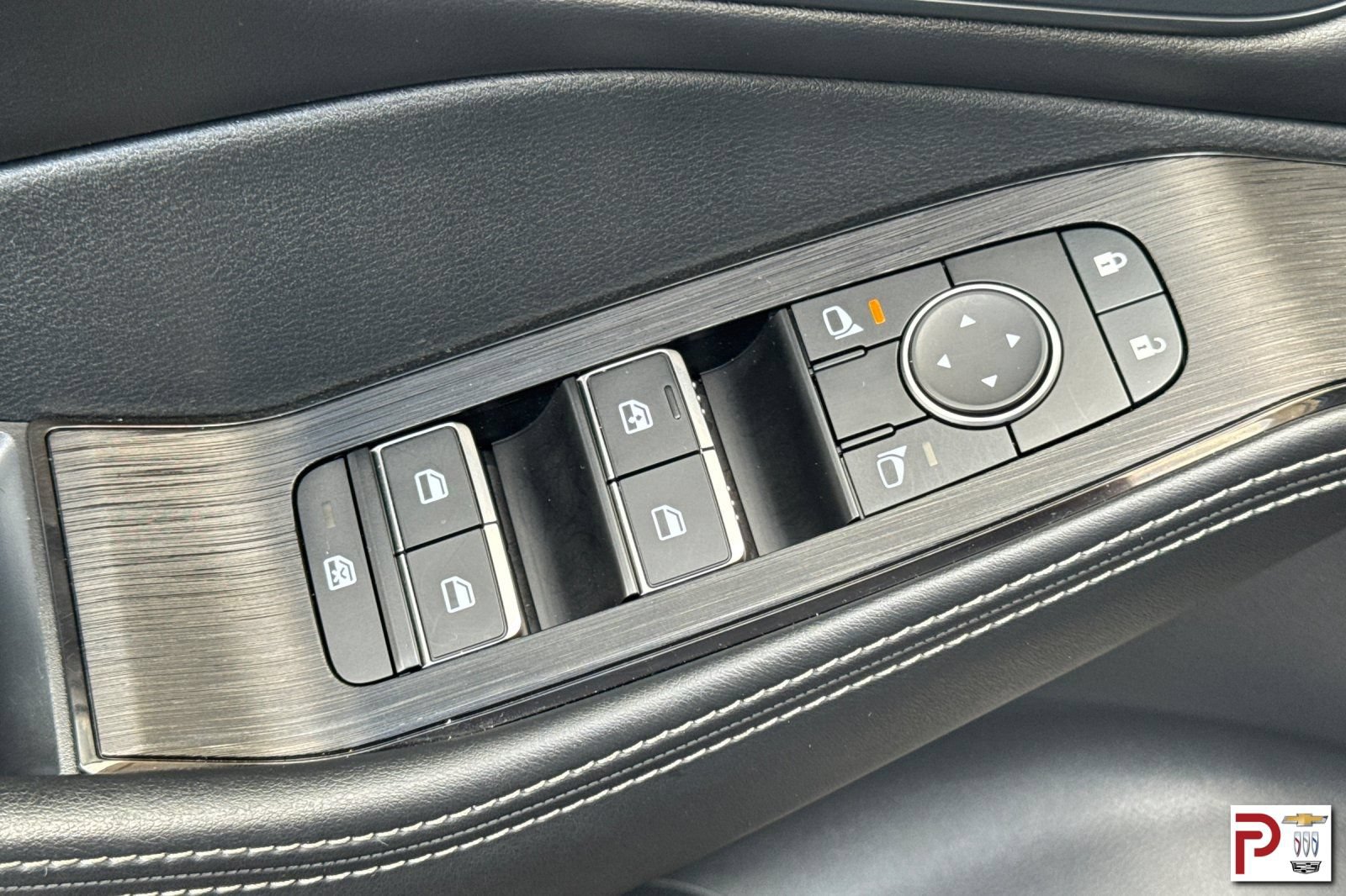 Used 2023 Nissan Rogue SL w/ SL Premium Package FWD image 13