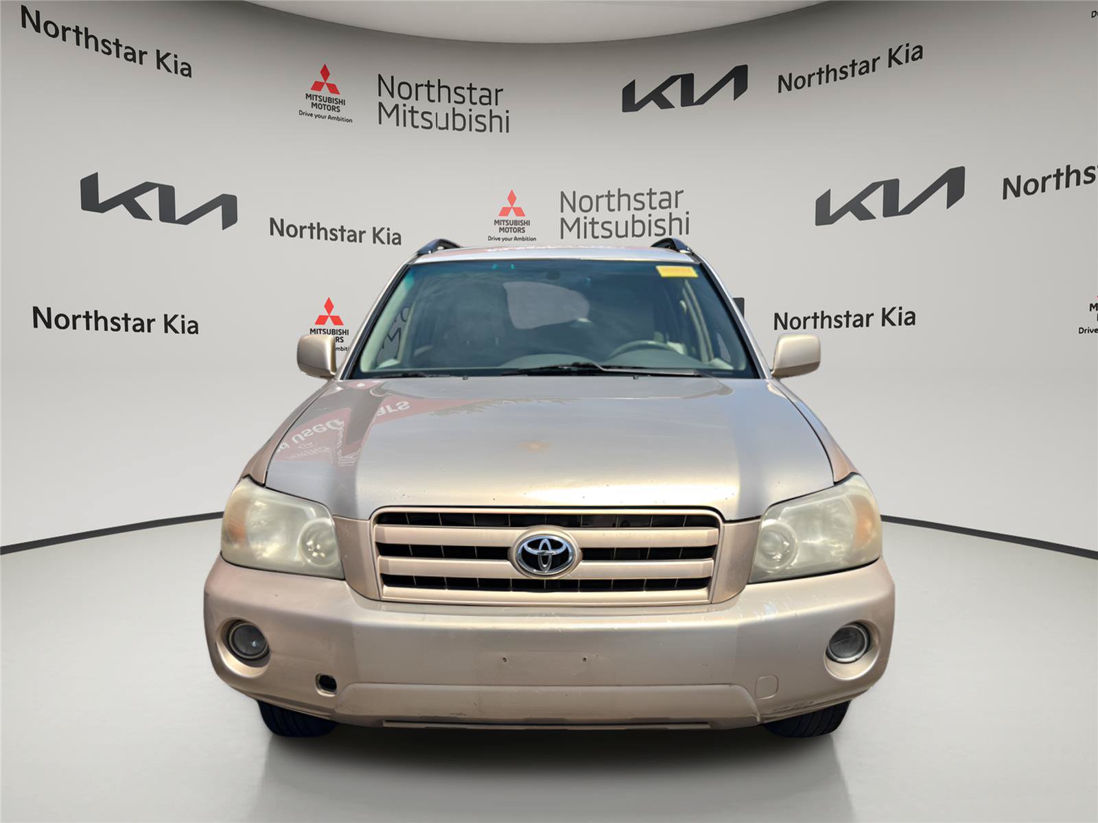 Used 2004 Toyota Highlander 2WD V6 image 8