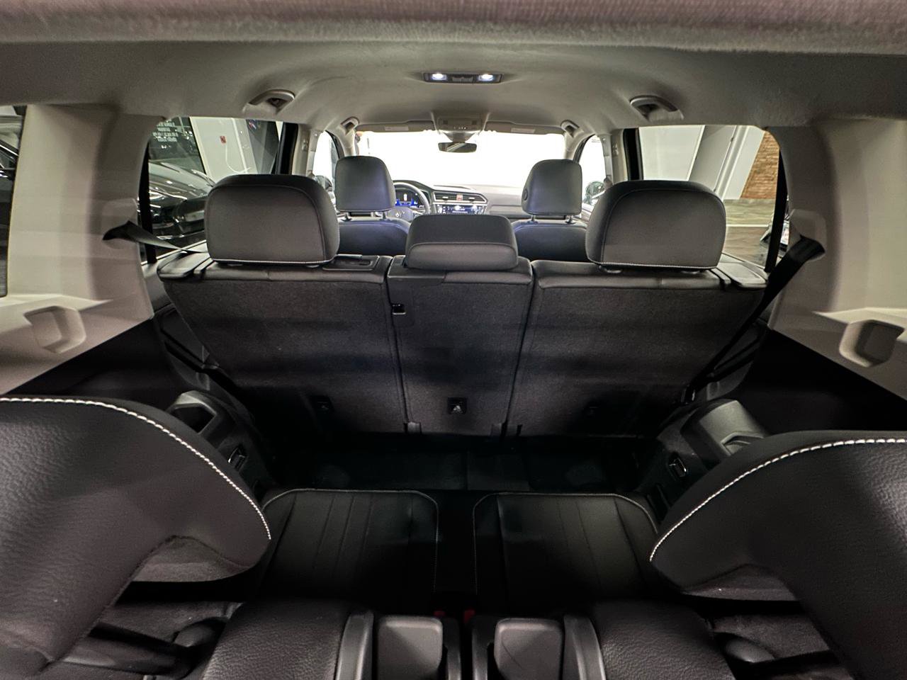 Used 2024 Volkswagen Tiguan Wolfsburg Edition FWD image 19