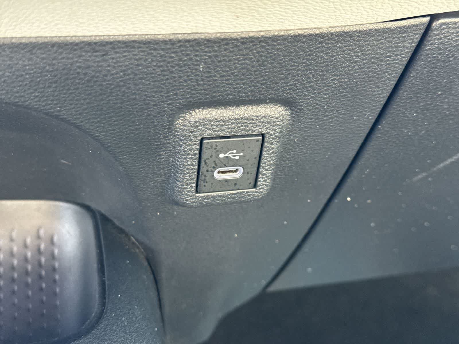 Used 2023 Toyota Corolla SE FWD image 38
