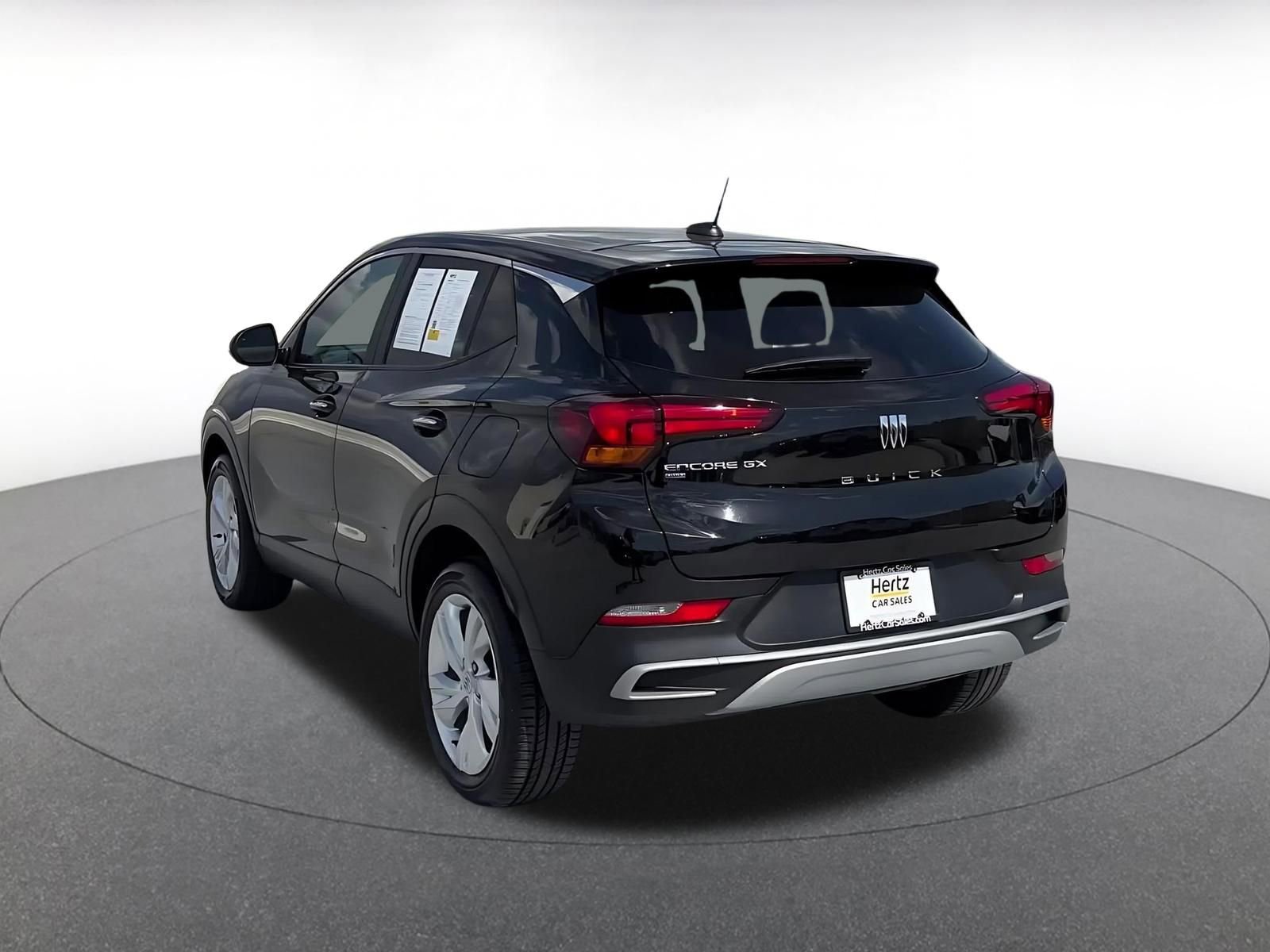 Used 2025 Buick Encore GX Preferred AWD/4WD image 11