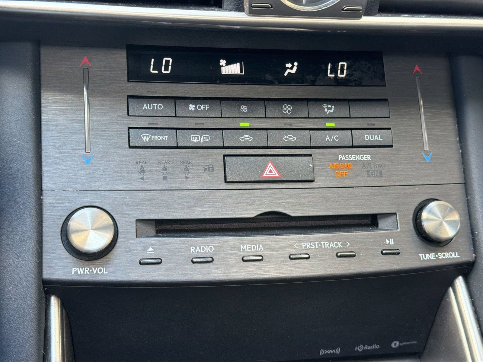 Used 2019 Lexus IS 300 F Sport w/ F Sport Package RWD image 17