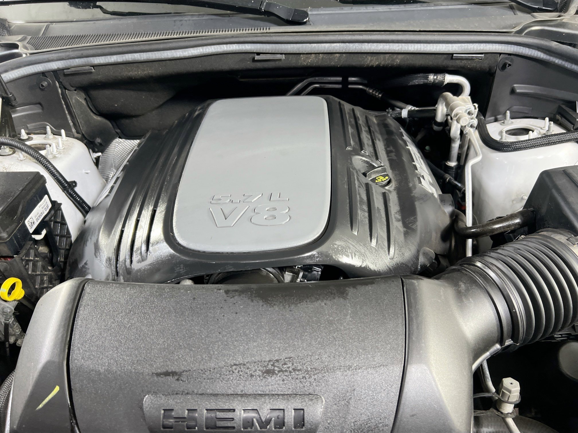 Used 2022 Dodge Durango R/T w/ Blacktop Package image 32