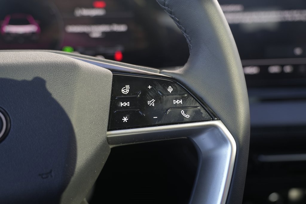 Used 2025 Audi Q6 e-tron Premium Plus w/ Premium Plus image 50