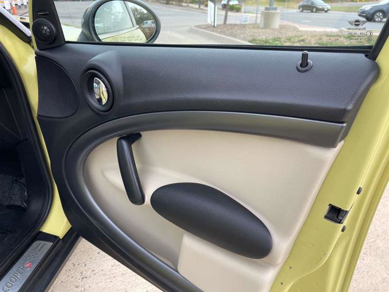 Used 2012 MINI Cooper Countryman S image 28