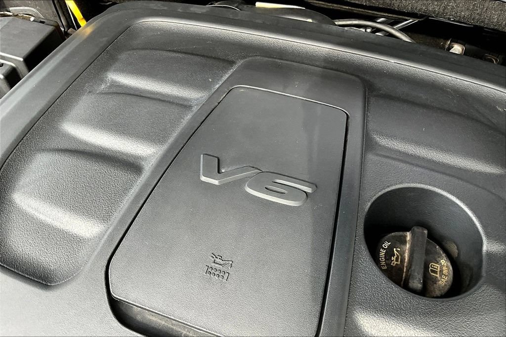Used 2021 Dodge Durango SXT RWD image 34