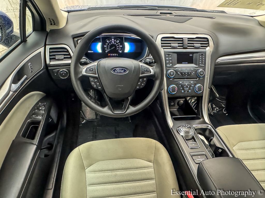 Used 2018 Ford Fusion S FWD image 13
