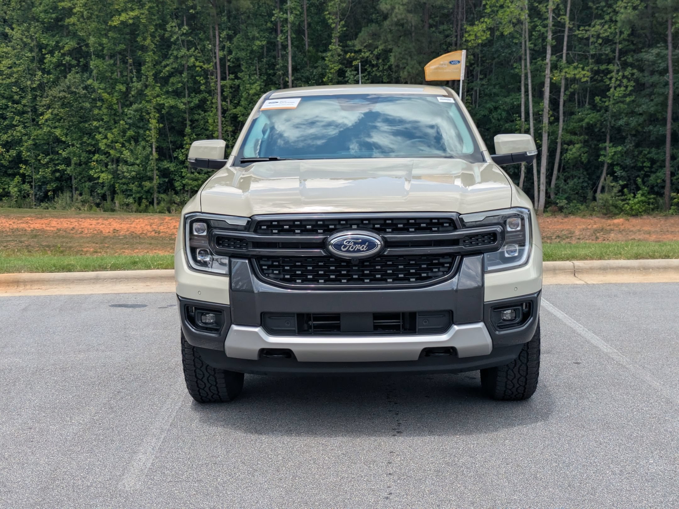 Certified 2025 Ford Ranger Lariat w/ Trailer Tow Package AWD/4WD image 7